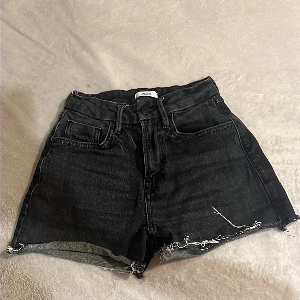 Black High-Rise cutoff Denim Jean Shorts 24 black forever 21 premium